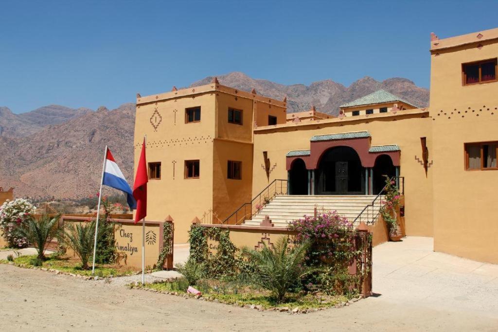 Отель Click Excursions Tafraoute Taddart Экстерьер фото